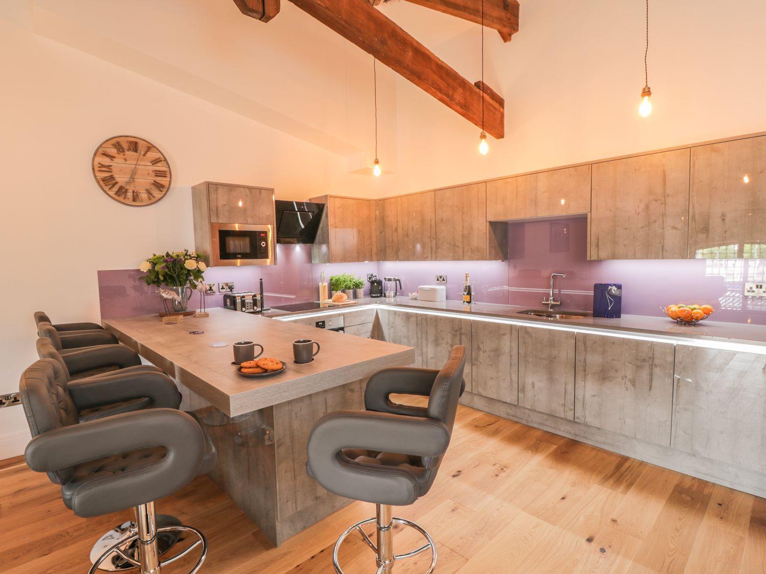 Flying Scotsman Engine Shed Apartment